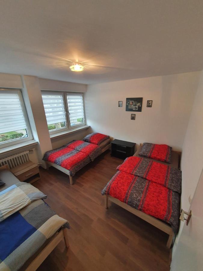 Schlossstrasse * Essen